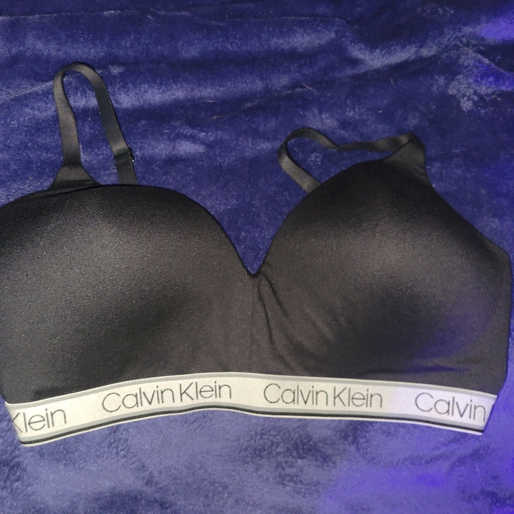 Bra - Picture 2 of 2